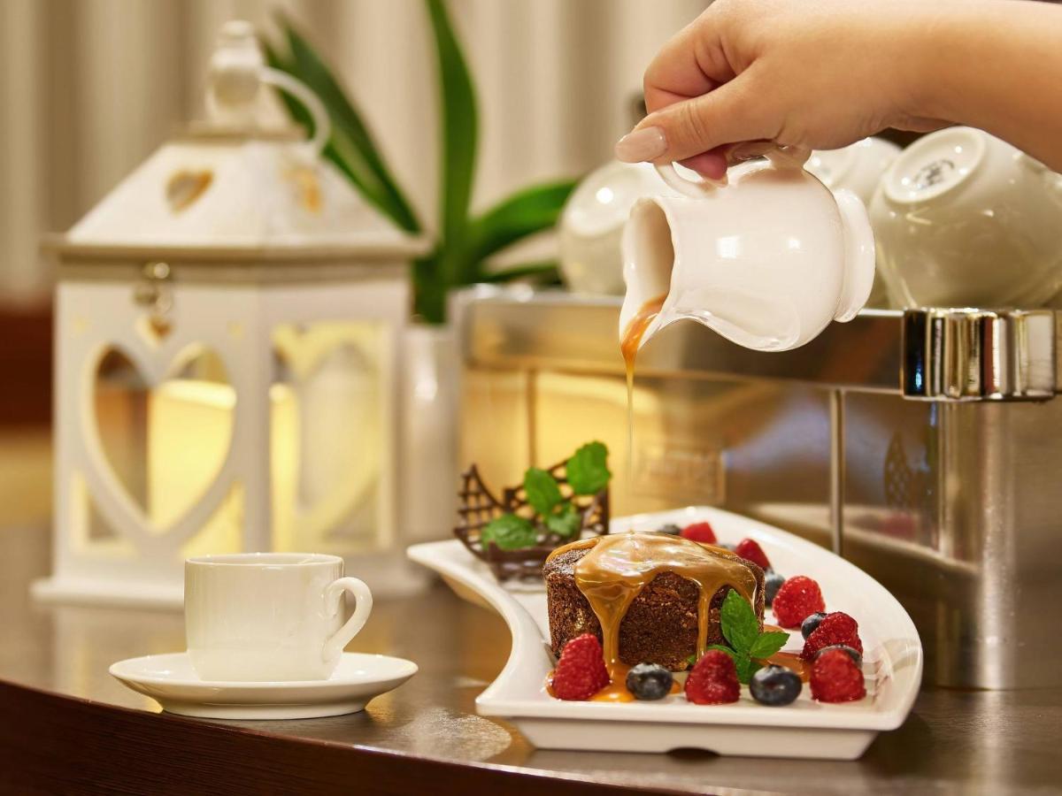 Hotel Melodia *** Buk  Екстериор снимка